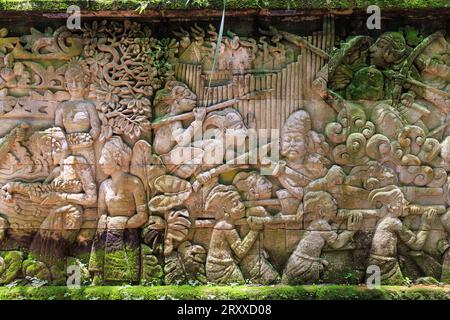 Muro murale balinese nel Fort Canning Park, Singapore Foto Stock