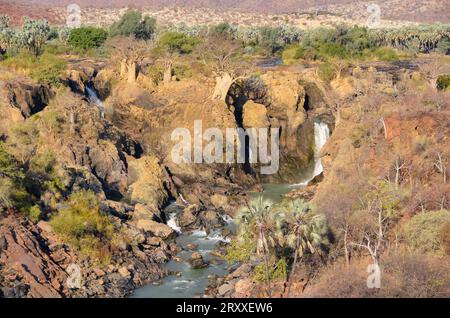 cascate di epupa nel kaokoland, namibia Foto Stock