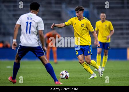 Broendby, Danimarca. 27 settembre 2023. Oscar Schwartau (41) di Broendby SE visto durante l'Oddset Pokalen match tra HIK e Broendby IF al Brondby Stadium. (Foto: Gonzales Photo - Teis Markfoged). Credito: Gonzales Photo/Alamy Live News Foto Stock