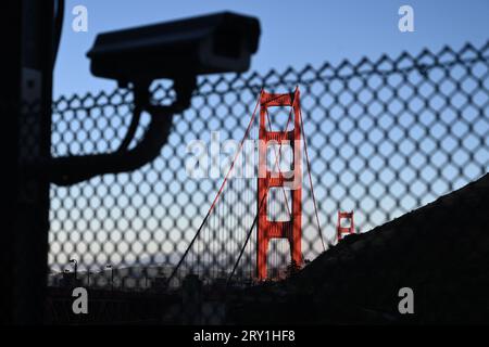 Telecamera di sorveglianza vicino al Golden Gate Bridge a San Francisco. Foto Stock