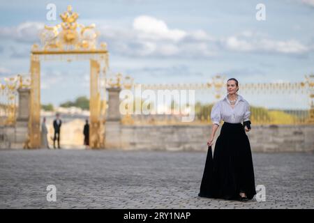 Carole Bouquet al banchetto di stato al Palazzo di Versailles, vicino a Parigi, in Francia il 20 settembre 2023, il primo giorno di una visita di stato in Francia. Foto di Eliot Blondet/ABACAPRESS.COM Foto Stock