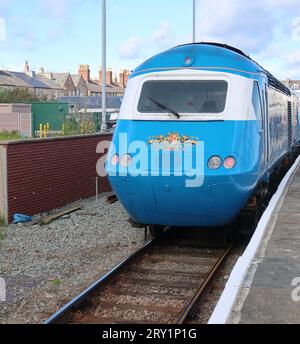 Il treno ad alta velocità Midland Pullman alla stazione di Llandudno nel Galles del Nord è arrivato con un tour ferroviario da Plymouth. Foto Stock
