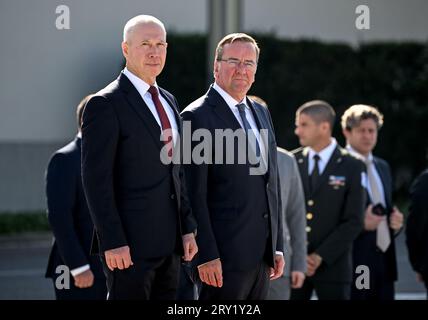 28 settembre 2023, Berlino: Israele e Germania hanno firmato un accordo per l'acquisto del sistema di difesa missilistica israeliana Arrow 3 da parte di Berlino. Foto: Britta Pedersen/dpa Foto Stock