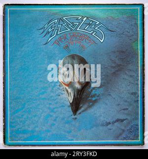 Cover LP di Eagles Their Greatest Hits 1971 to 1975, che fu pubblicata nel 1976 Foto Stock