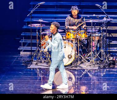 Leeds, Regno Unito. 28 settembre 2023. Breland sul palco come riscaldamento per lo spettacolo principale. Credit Paul Whitehurst/Alamy Live News Foto Stock