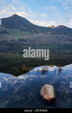 La mattina presto a Lake District. Festival delle luci e delle montagne. Foto Stock