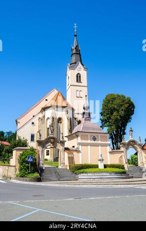 Ljutomer, Slovenia - 14 luglio 2023: Chiesa di San Giovanni Battista a Ljutomer Foto Stock