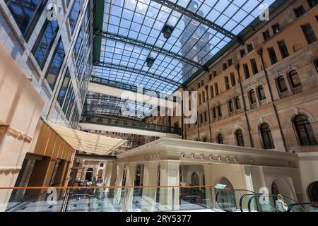 Il General Post Office (GPO) è un edificio di riferimento a Sydney. Si trova all'estremità occidentale di Martin Place. L'edificio era il quartier generale di Foto Stock