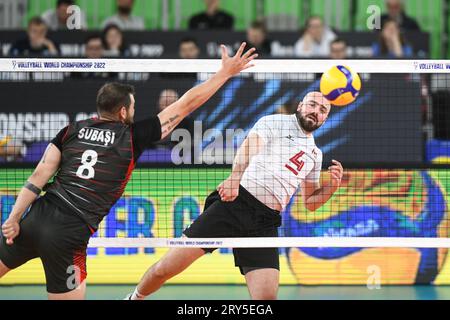 Nicholas Hoag (Canada), Burutay Subasi (Turchia). Campionato del mondo di pallavolo 2022. Foto Stock