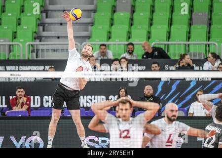 Brett Walsh (Canada), Burutay Subasi (Turchia). Campionato del mondo di pallavolo 2022. Foto Stock