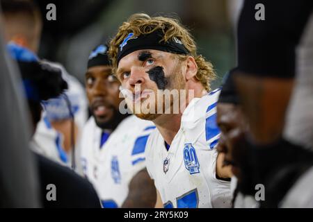 Green Bay, Wisconsin, USA. 28 settembre 2023. Il defensive end dei Detroit Lions Aidan Hutchinson (97) durante la partita di football tra i Detroit Lions e i Green Bay Packers al Lambeau Field di Green Bay, Wisconsin. Darren Lee/CSM/Alamy Live News Foto Stock