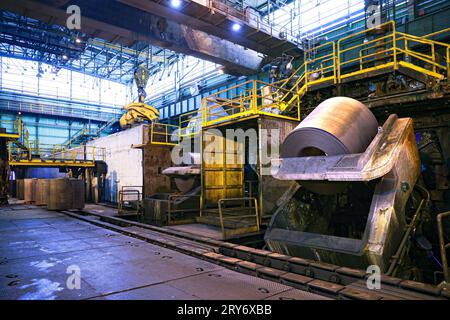 Mobarakeh, Isfahan, Iran. 29 settembre 2023. Una veduta della Mobarakeh Steel Company (Foolad Mobarakeh), una compagnia siderurgica iraniana privata a 65 km a sud-ovest di Esfahan, vicino alla città di Mobarakeh, provincia di Isfahan, Iran. È il più grande produttore di acciaio nella regione MENA (Medio Oriente e Africa settentrionale) e uno dei più grandi complessi industriali operanti in Iran. Fu commissionato dopo la rivoluzione iraniana nel 1979 e iniziò le operazioni nel 1993. Ha subito un importante rinnovamento nel corso del 2000 ed è previsto un secondo e un terzo rinnovamento nel 2009""2010, portando la produzione totale di acciaio a 7, Foto Stock