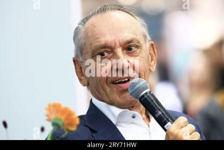 Jan Eliasson durante Bokmässan, fiera del libro, a Svenska Mässan, Gothenburg, Svezia, di giovedì. Foto Stock