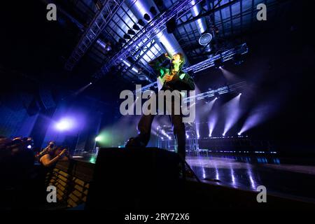 Italia 28 settembre 2023 B.I - Tour del rapper k-pop Kim Han-bin Love or Die Europe - Live al club Alcatraz di Milano © Andrea Ripamonti / Alamy Foto Stock