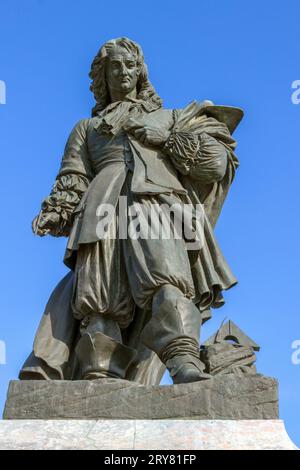 Statua di Pierre Paul Riquet, fondatore del Canal du Midi. Beziers, Occitanie, Francia Foto Stock
