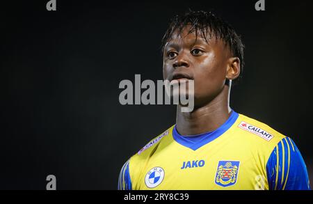 Deinze, Belgio. 29 settembre 2023. Anthony Limbombe di Beveren raffigurato durante una partita di calcio tra KMSK Deinze e SK Beveren, venerdì 29 settembre 2023 a Deinze, il giorno 07/30 della seconda divisione "Challenger Pro League" 2023-2024 del campionato belga. BELGA PHOTO VIRGINIE LEFOUR Credit: Belga News Agency/Alamy Live News Foto Stock