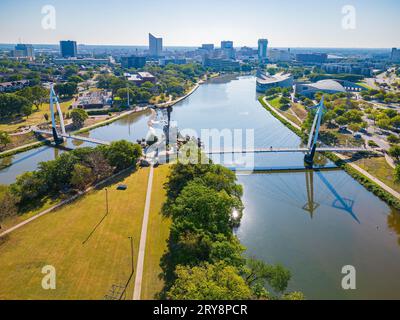 Soleggiata vista aerea del Custode of the Plains in Kansas Foto Stock