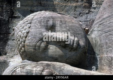 Statua del Buddha, Gal Vihara, Polonnaruwa, Sri Lanka Foto Stock