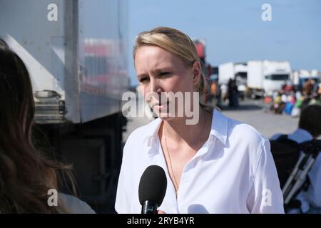 Lampedusa, Italia, 15 settembre 2023, emergenza migranti a Lampedusa nella foto: Marion Marechall le Pen al porto di Lampedusa Foto Stock