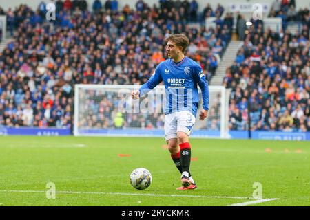 30 settembre 23. Glasgow, Regno Unito. I Rangers FC giocano l'Aberdeen FC all'Ibrox Stadium, nella loro quarta partita in 10 giorni. I Rangers hanno bisogno dei 3 punti per rimanere vicino alla cima della lega, ma la prima squadra è esaurita perché un certo numero di giocatori sono infortunati e non sono disponibili per il gioco. Crediti: Findlay/Alamy Live News Foto Stock