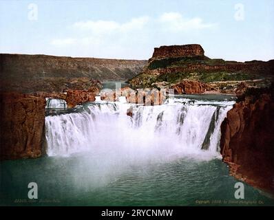 Shoshone Falls, Snake River, Idaho, 1898 le Shoshone Falls sono una cascata sul fiume Snake situata a circa otto chilometri a est di Twin Falls, Idaho. Foto Stock