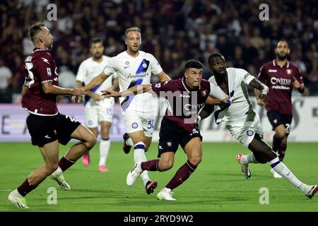 Salerno, Italia. 30 settembre 2023. Durante la partita di serie A tra US Salernitana e FC Internazionale allo stadio Arechi di Salerno (Italia), 30 settembre 2023. Crediti: Insidefoto di andrea staccioli/Alamy Live News Foto Stock