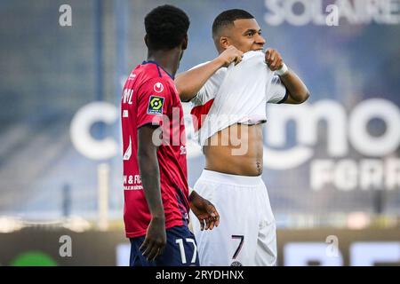 Kylian MBAPPE del PSG sembra essere stato espulso durante la partita di calcio del campionato francese di Ligue 1 tra Clermont Foot 63 e Paris Saint-Germain il 30 settembre 2023 allo stadio Gabriel-Montpied di Clermont-Ferrand, in Francia Foto Stock