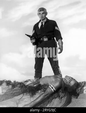 JEFF CHANDLER in PILLARS OF THE SKY (1956), diretto da ALAN MARSHALL. Credito: FOTO UNIVERSALI/album Foto Stock