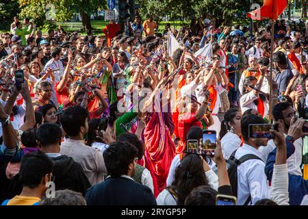 Fest des indischen Elefantengottes Ganesh Chaturthi auf der Kö NUR für REDAKTIONELLE VERWENDUNG *** Festival del dio elefante indiano Ganesh Chaturthi sul Kö PER USO ESCLUSIVAMENTE EDITORIALE. Credito: Imago/Alamy Live News Foto Stock