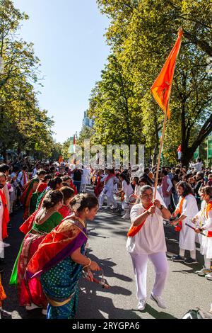 Fest des indischen Elefantengottes Ganesh Chaturthi auf der Kö NUR für REDAKTIONELLE VERWENDUNG *** Festival del dio elefante indiano Ganesh Chaturthi sul Kö PER USO ESCLUSIVAMENTE EDITORIALE. Foto Stock