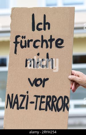 30.09.2023, Neuer Markt, Kaufbeuren-Neugablonz, GER, Gegendemo Zur ...