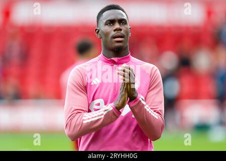 The City Ground, Nottingham, Regno Unito. 1 ottobre 2023. Premier League Football, Nottingham Forest contro Brentford; Moussa Niakhate del Nottingham Forest durante il warm-up pre-partita Credit: Action Plus Sports/Alamy Live News Foto Stock