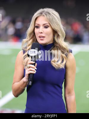 New Orleans, USA. 1 ottobre 2023. La giornalista di FOX Sports Jennifer Hale parla davanti alla telecamera durante una partita della National Football League al Caesars Superdome di New Orleans, Louisiana, domenica 1 ottobre 2023. (Foto di Peter G. Forest/Sipa USA) credito: SIPA USA/Alamy Live News Foto Stock