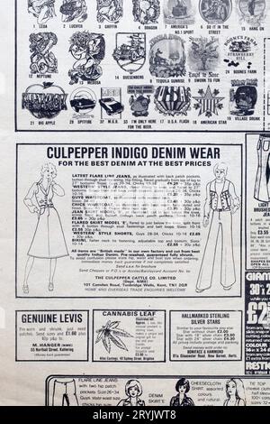 Advertit for Clothing in 1970s Issue di NME New Musical Express Music Paper Foto Stock