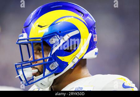 Indianapolis, Indiana, USA. 1 ottobre 2023. Aaron Donald (99), defensive lineman dei Los Angeles Rams, durante una partita nella NFL contro gli Indianapolis Colts a Indianapolis, Indiana. John Mersits/CSM/Alamy Live News Foto Stock