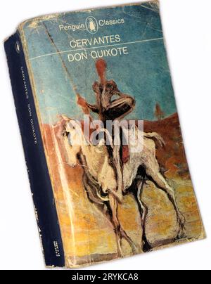 Don Chisciotte - Cervantes. Copertina del libro, configurazione studio su sfondo bianco Foto Stock