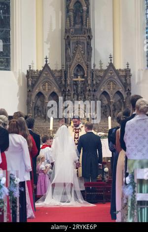 Beloeil, Belgio. 1 ottobre 2023. Matrimonio di Archiduc Alexander de Habsbourg-Lorraine e della contessa Natacha Roumiantzoff-Pachkevitch nella chiesa di Saint Pierre di Beloeil, il 29 settembre 2023 in Belgio. Foto di David NIVIERE credito: Abaca Press/Alamy Live News Foto Stock