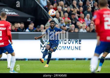 Hvidovre, Danimarca. 1 ottobre 2023. Kevin Tshiembe (18) di Broendby SE visto durante il 3F Superliga match tra Hvidovre IF e Broendby IF alla Pro Ventilation Arena di Hvidovre. (Foto: Gonzales Photo/Alamy Live News Foto Stock