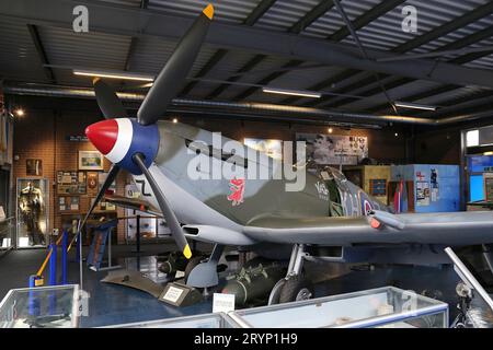 Supermarine Spitfire MkXVI (1944), Spitfire and Hurricane Memorial Museum, Manston, Ramsgate, Kent, Inghilterra, gran Bretagna, Regno Unito, Europa Foto Stock