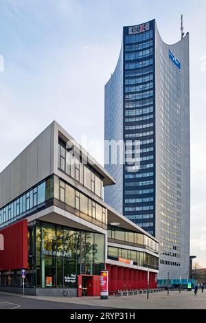 Mensa am Park e City-Hochhaus Leipzig, architetto Hermann Henselmann, Lipsia, Germania, Europa Foto Stock