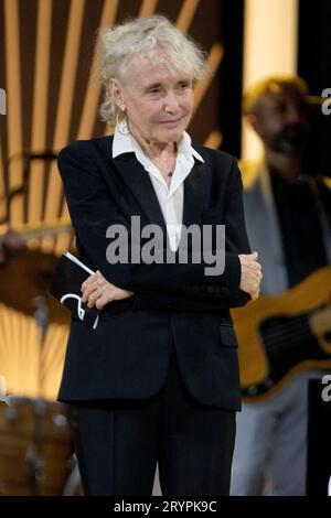 Claire Denis partecipa alla cerimonia di chiusura durante il 71° Festival Internazionale del Cinema di San Sebastian al Kursaal Palace. (Foto di Nacho Lopez / SOPA Images/Sipa USA) Foto Stock