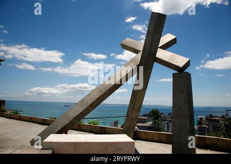 Largo da Cruz Quebrada o caduti Croce, Pelourinho,Salvador, Bahia, Brasile. Foto Stock