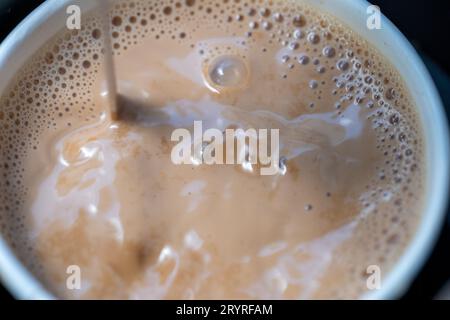 Foto macro di Mistring Pakistani Chai Foto Stock