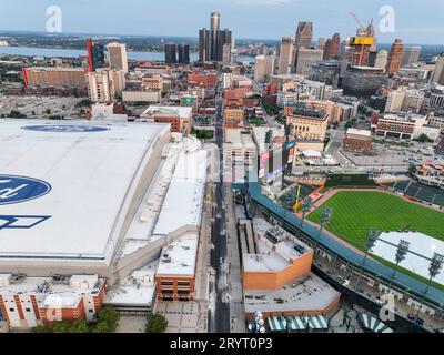 Una splendida vista aerea di una città di Detroit nel Michigan, Stati Uniti. Foto Stock