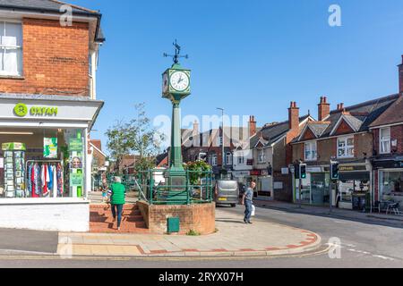 High Street, Heathfield, East Sussex, Inghilterra, Regno Unito Foto Stock