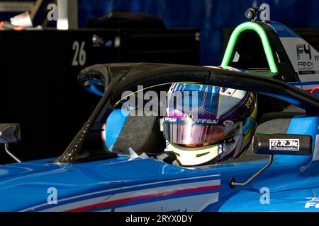 FFSA F4 2023 al Circuit Ledenon ,Ledenon, FRANCIA, 24/09/2023 Florent 'MrCrash' B.. Foto Stock