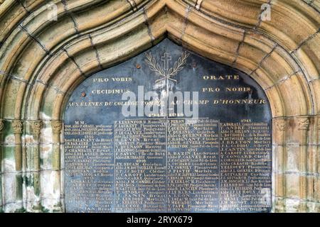 Memoriale di guerra alla prima guerra mondiale a St. Pol de Leon Foto Stock