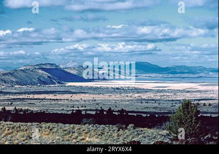 Tule Lake National Wildlife Refuge, contee di Siskiyou e Modoc, California, USA Foto Stock