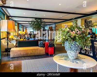 Siviglia, Spagna, Hotel di lusso, 'H10 Casa de la Plata', Centro storico, Lounge; sala interna Foto Stock