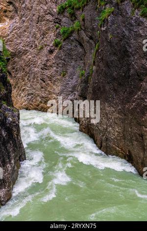 La gola dell'Aare sulle montagne svizzere. Foto Stock